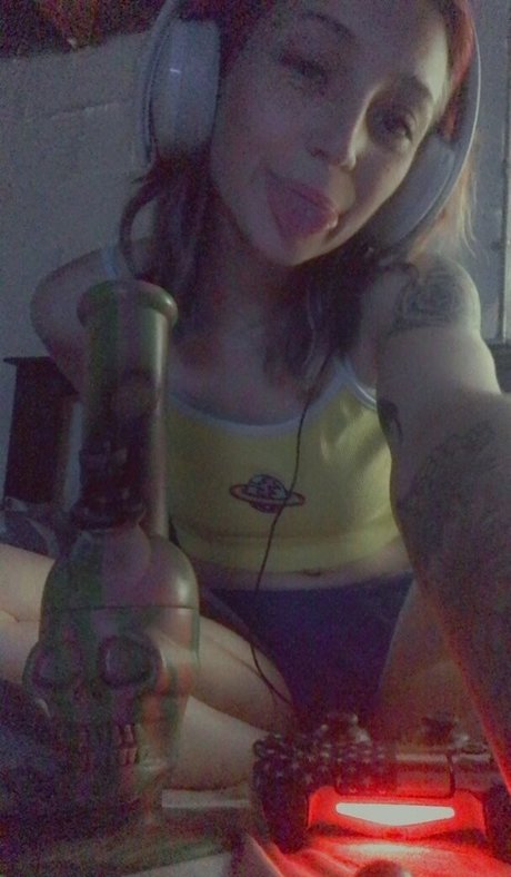 thacals sex model photos