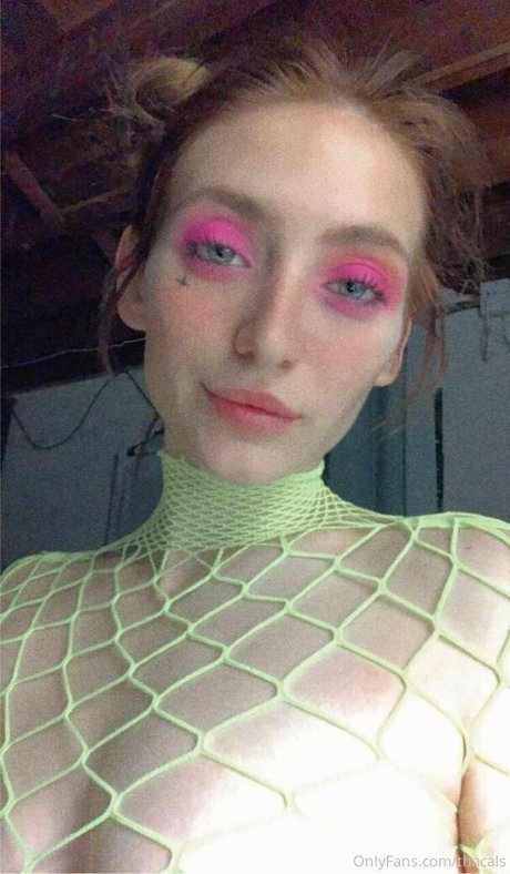 thacals star erotic pictures