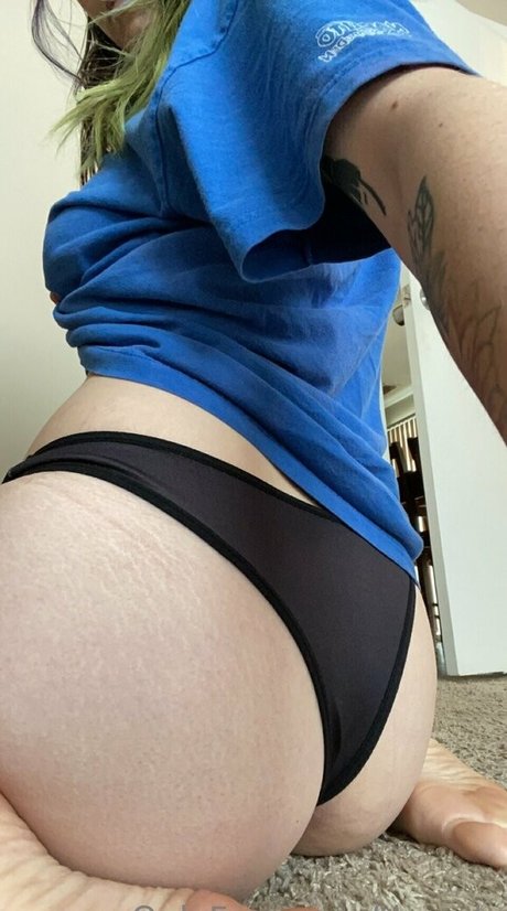 thacals hot pornstar pic