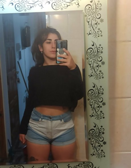 bitchpleassse hot star image