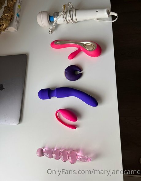 maryjanecame pretty star photo