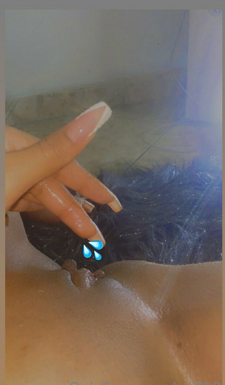 ag018 pornstar sexy pic