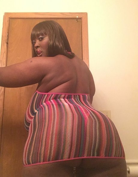 Submittress Profile pic