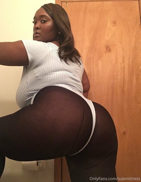 Submittress pornstar beautiful photo