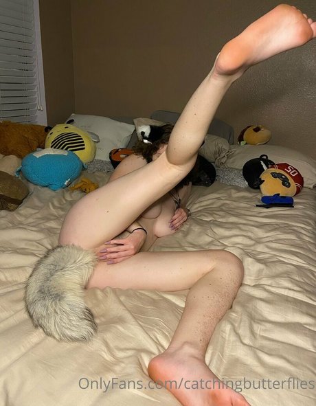 catchingbutterflies exclusive actress pic