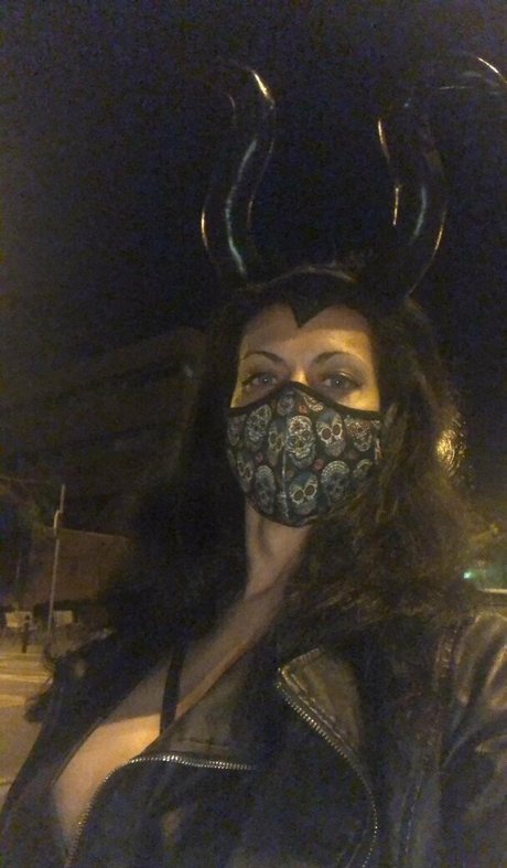 lludyf pornographic model archive