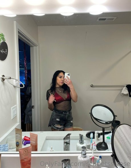 scarletss rose pornstar top img