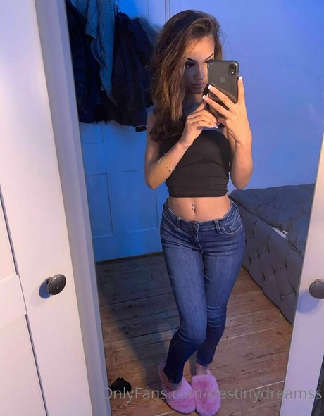 destinydreamss porn actress photo