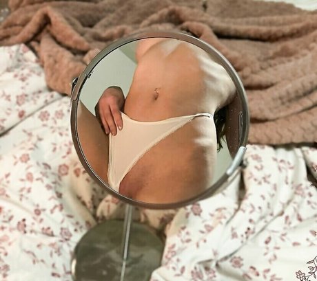 Mihanika pornstar sex gallery