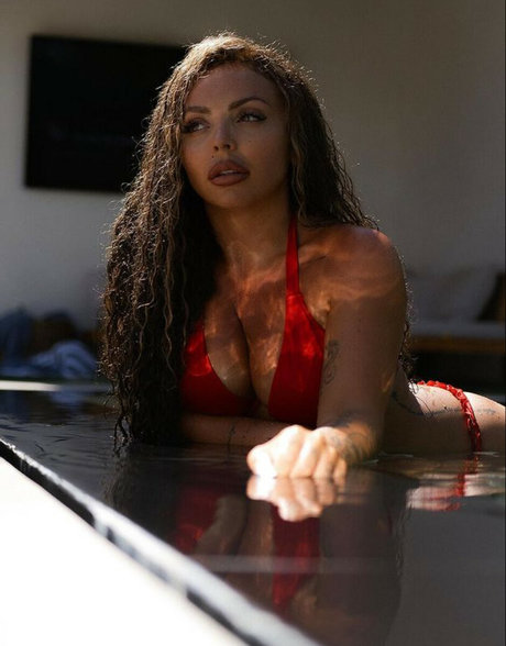 Jesy Nelson model beautiful pic