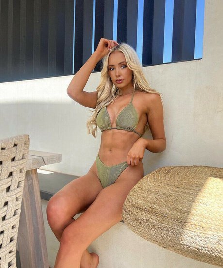 Morgan Lyn xxx star photo