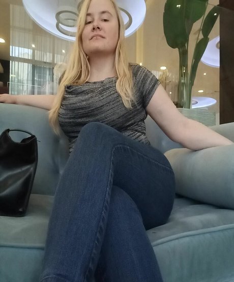 Dejana Savi star best galleries