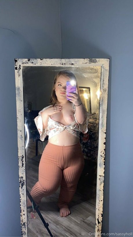 sassyholly hot pornstar galleries