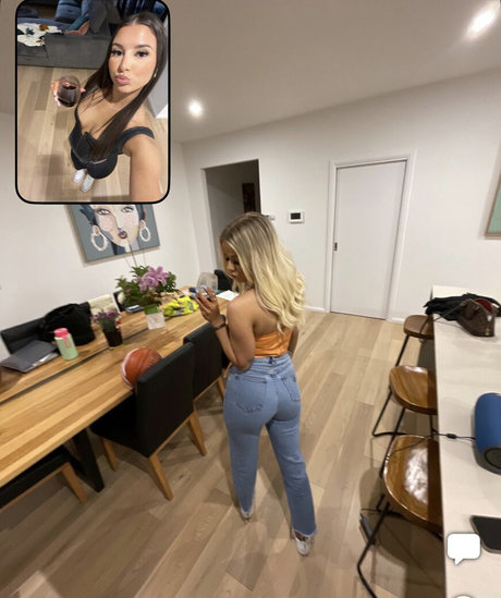 Lauren S hd model img