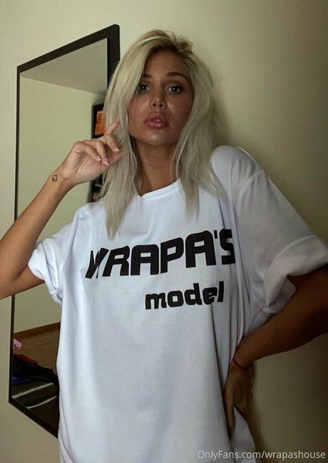 Wrapashouse top actress pic