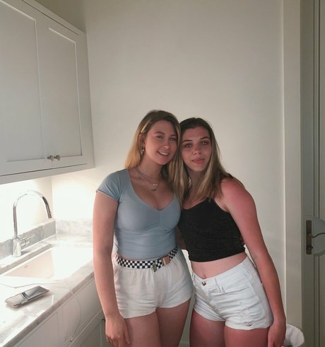 Sophia From Perth model adult archive