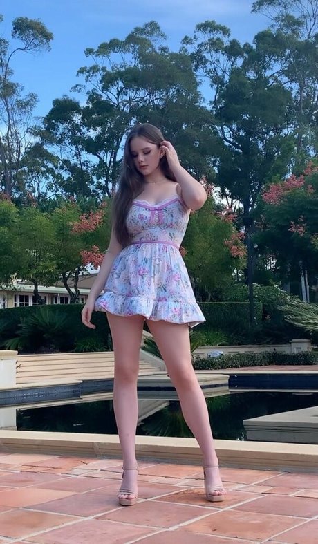 Isabel Ardley hd pornstar images