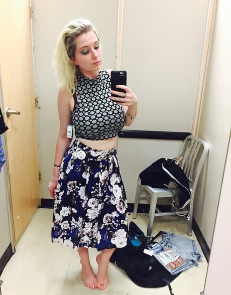 Calliope Rossi pornstar naked pictures