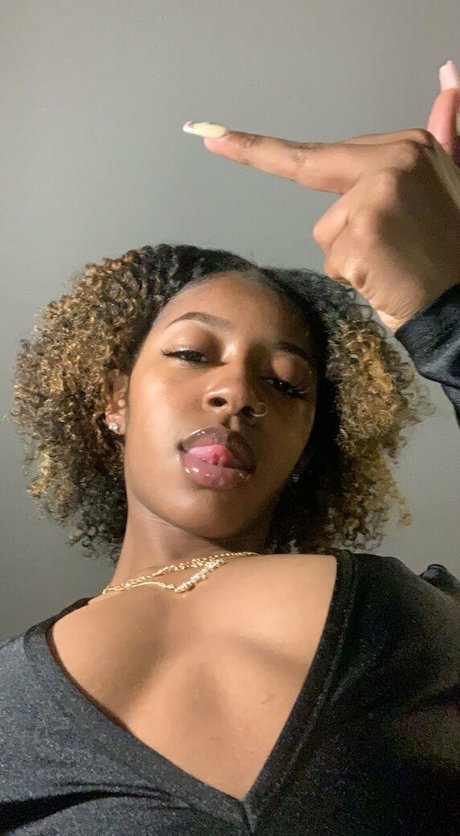 Kekedascorpio pornstar sexy galleries