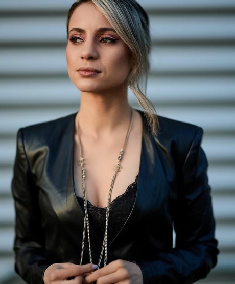 laure bv pornstar nudes archive