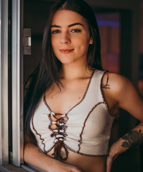 Isa Bichara porn star gallery