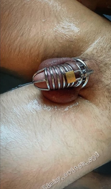 Kinky Switch Couple nudes model pic