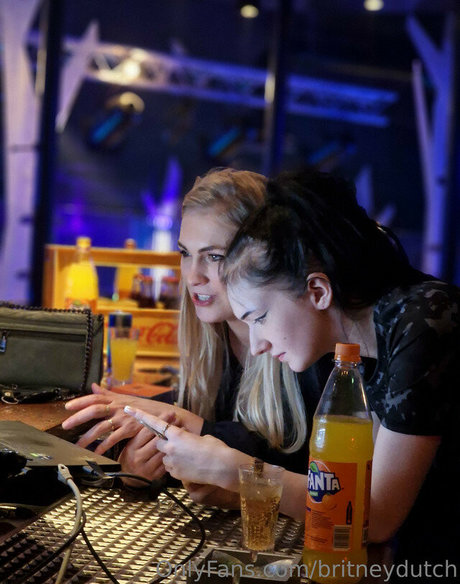 Britneydutch18 perfect pornstar image