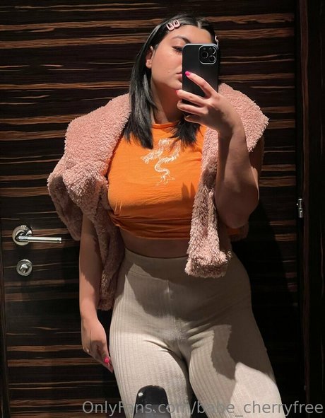 babe cherryfree naked model pics