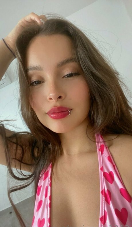 caringaia1313 naked pornstar archive