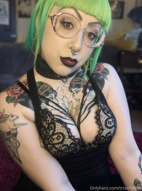 trrashvixen model pretty img