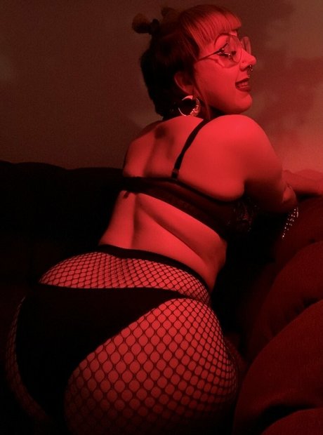 trrashvixen naked pornstar pic