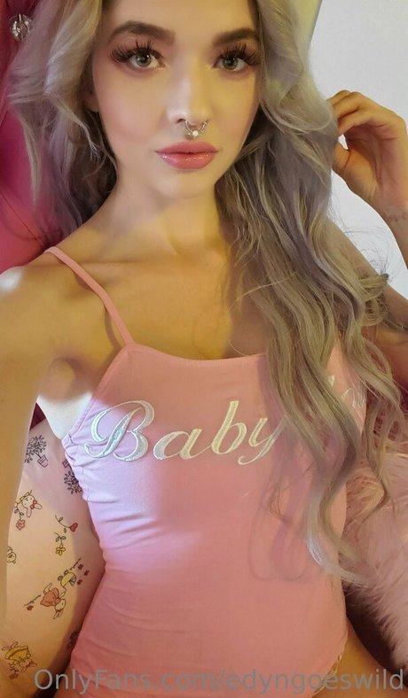 edynx adult model image