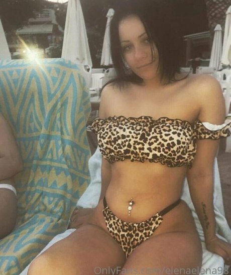 senzuallover98 xxx pornstar photo