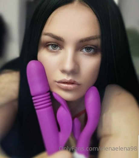 senzuallover98 model nude photo