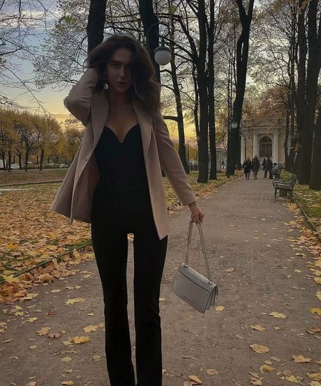 allwene free model exclusive pic