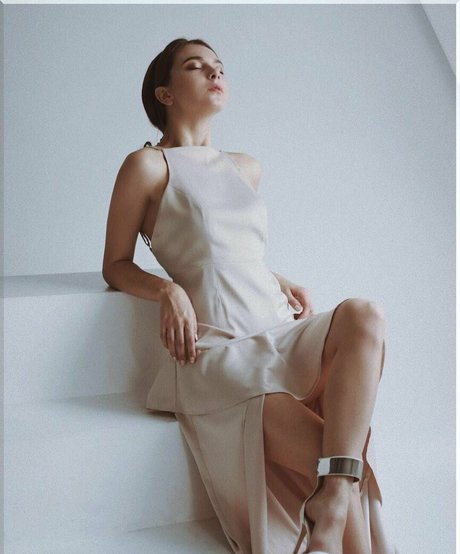 allwene free hd actress pics