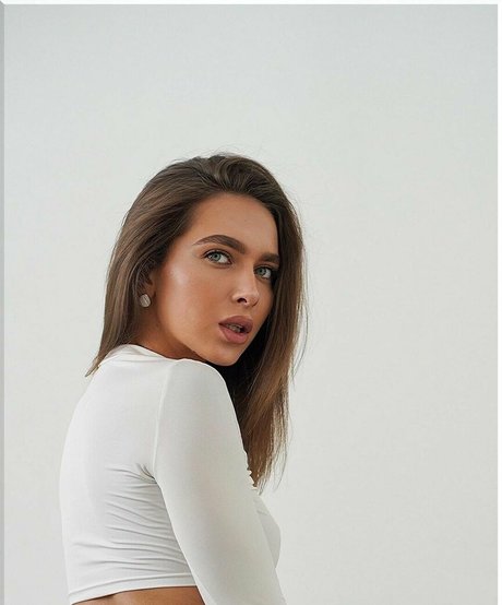 allwene free xxx pornstar image