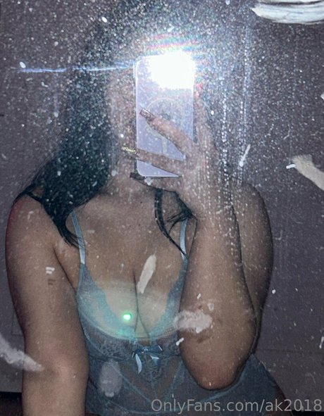 ak2018 hot model pics