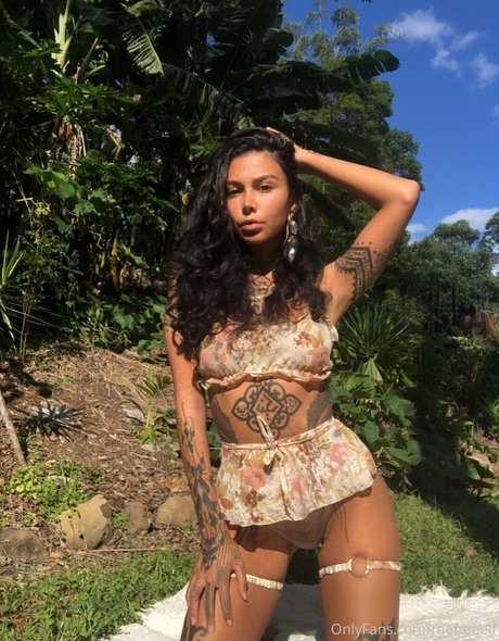 Thefreeelf sexy pornstar gallery