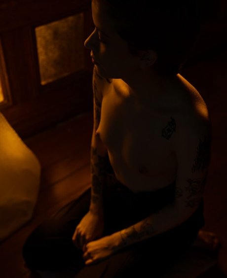 Ann Cid art model photos