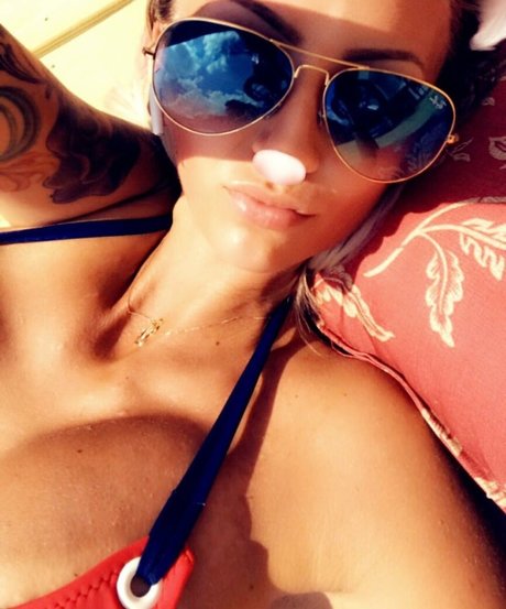 Michelle Pimer nudes model images