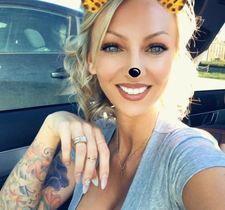 Michelle Pimer best model images