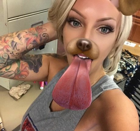 Michelle Pimer pornstar erotic image