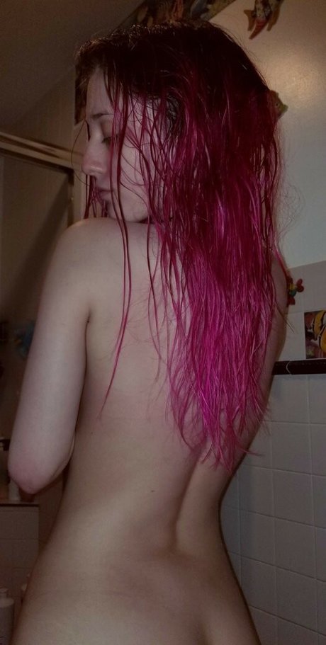 savingmyinsanity sex model photo