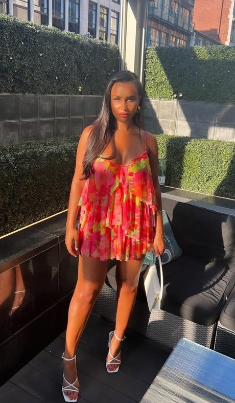 Sian Gabbidon adult star gallery