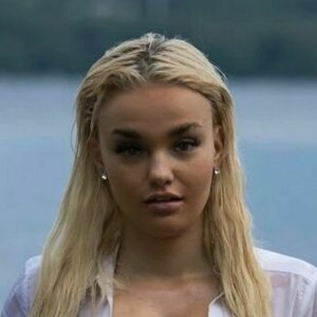 Iida Vainio high quality actress pictures