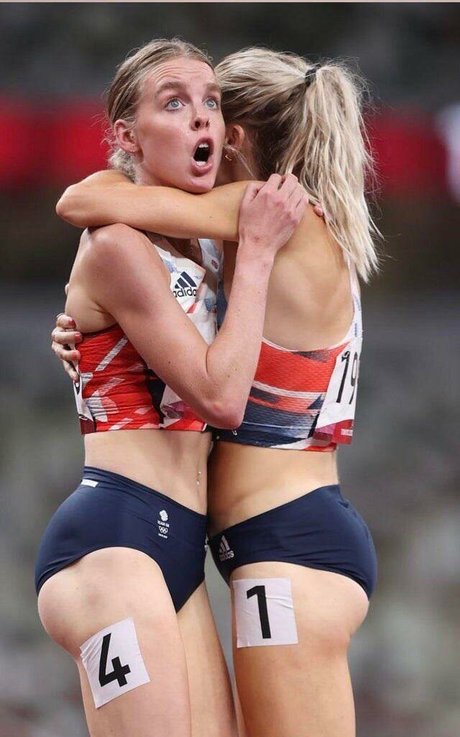 Keely Hodgkinson nude pornstar img