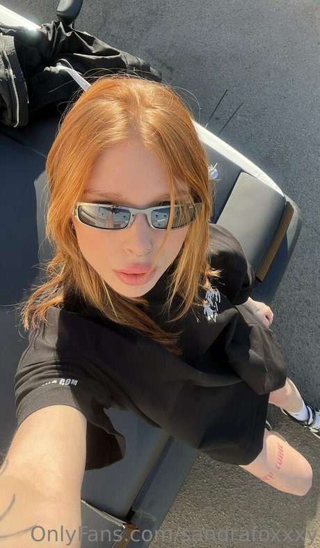 sandrafoxxxy art model gallery