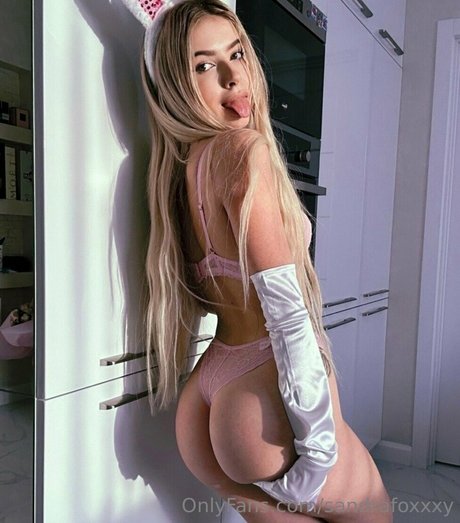 sandrafoxxxy hot model pics