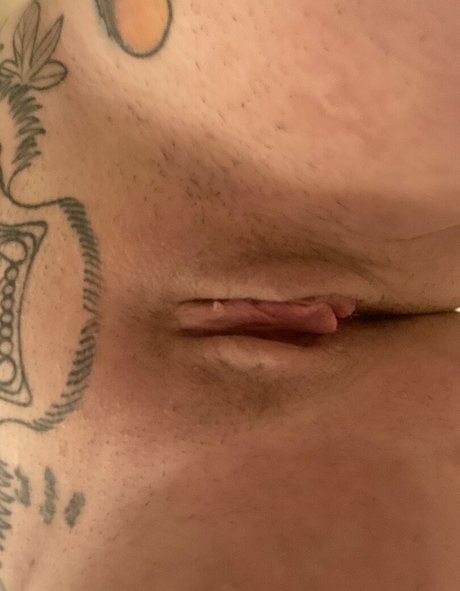 quad awful star nudes photos